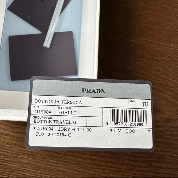 Prada travel bottle - Picture 7 of 8